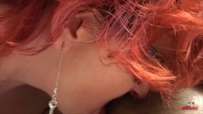 Vere Casalinghe Italia.: Sexy redhead mature gets fucked in close up