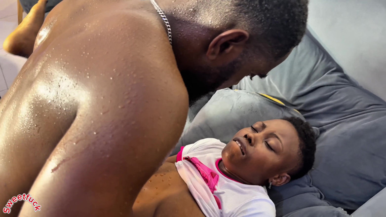 PornTone: Ihre enge sahnige muschi machte mich schnell (creampie)