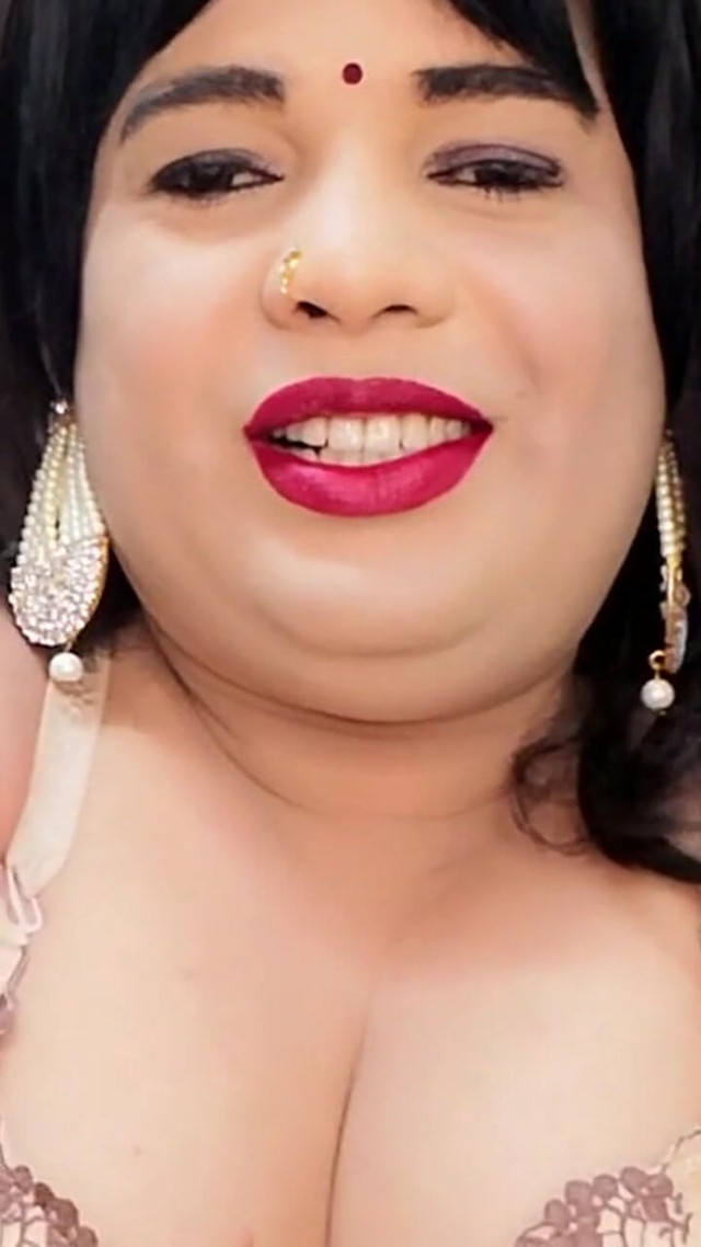 Face Fetish (Sissy House)