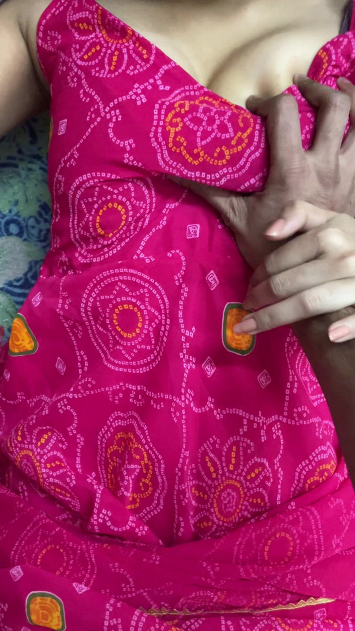 wickedriya: Eerste keer anaal met mijn kleine taille-vriendin