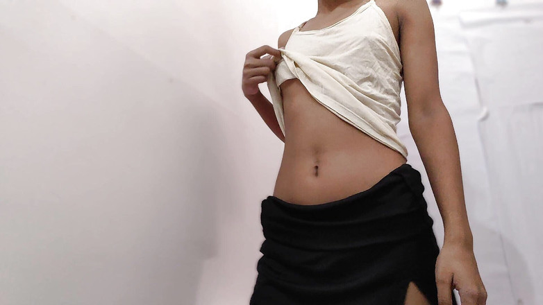 desigirl93: Chubby Pussy of a Village Girl Who Is Still a...