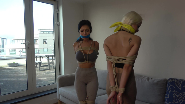 Latina Fetish: Tatti i Lilly's Muffled Mayhem: Nieuniknione liny, gagi Otm i...