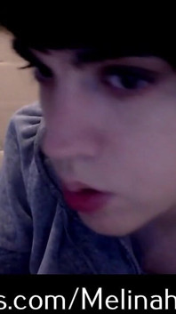 Yeux tristes
