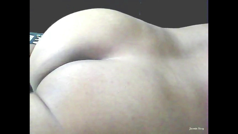 angelscs2008: Гаряча індійська транс-дівчина Жасмін Кроссдрессінг оголена - розтягування і миготлива велика дупа