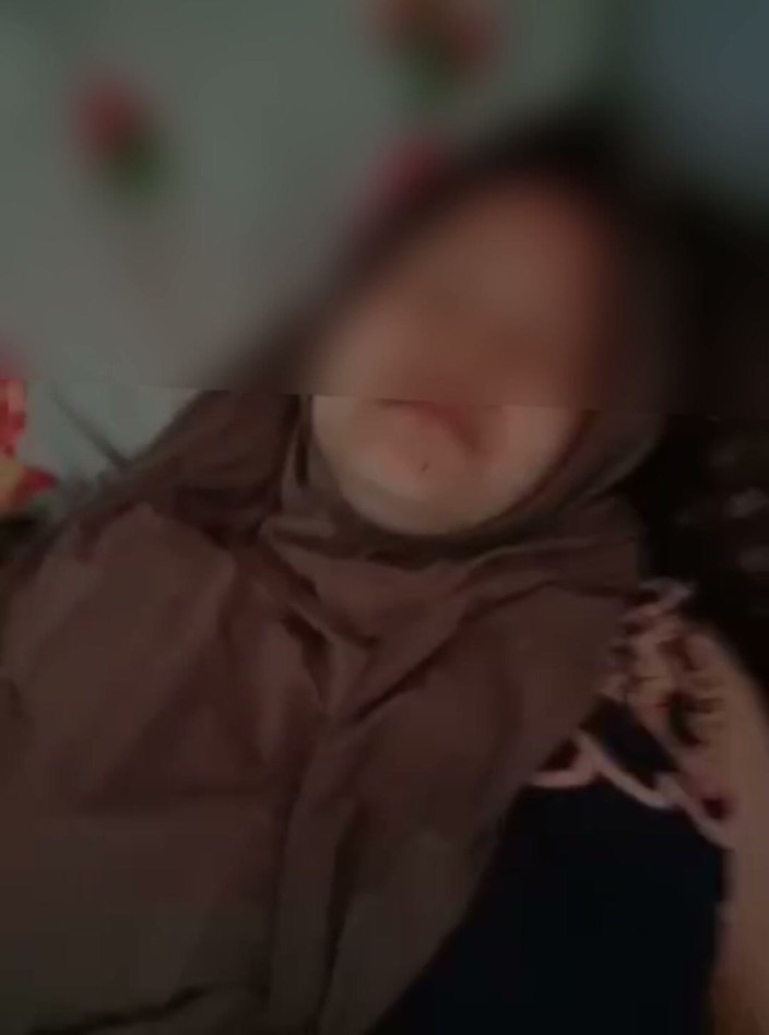 Famly sex: The Sighing of a Village Girl in Hijab Is Really...