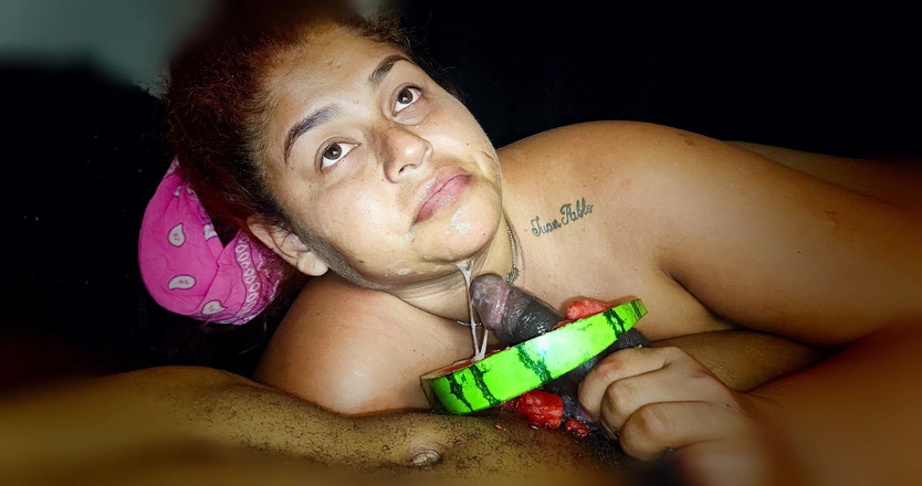 PABLO N3GROBAR: Melancia ejaculação na garganta