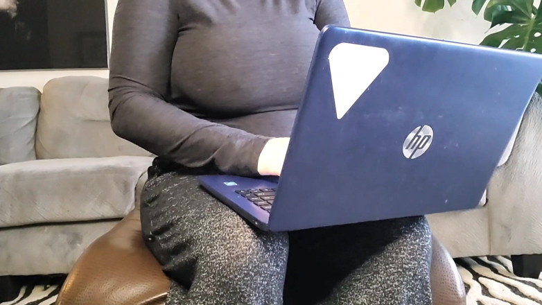 Julia Ryan: Küçük Bir Sorun