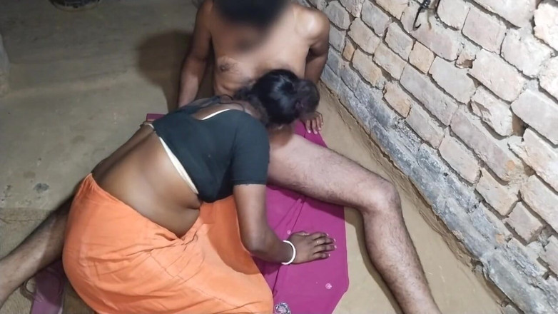 Pumi: Hot Chudai With Desi Bhabhi