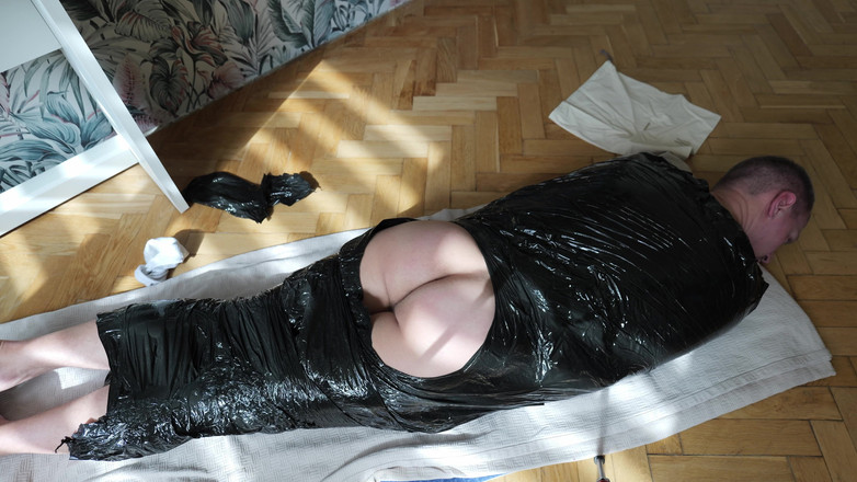 1TeddyBear1: Wrapped in Black Film and Fucked with a Big Cock. 4K...