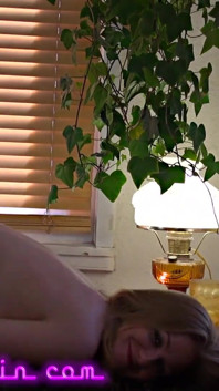 Lunchtime quickie for Richard Nailder and Gracelynn Moans