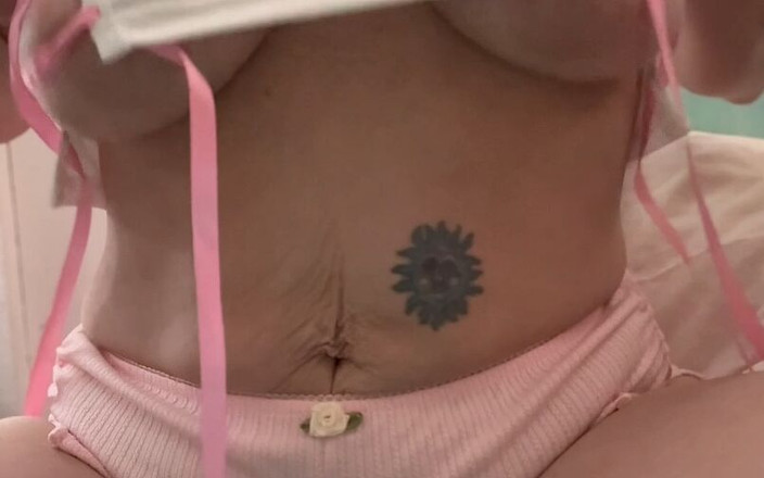 TabithaXXX: Sé que soy tu favorita - Tabithaxxx