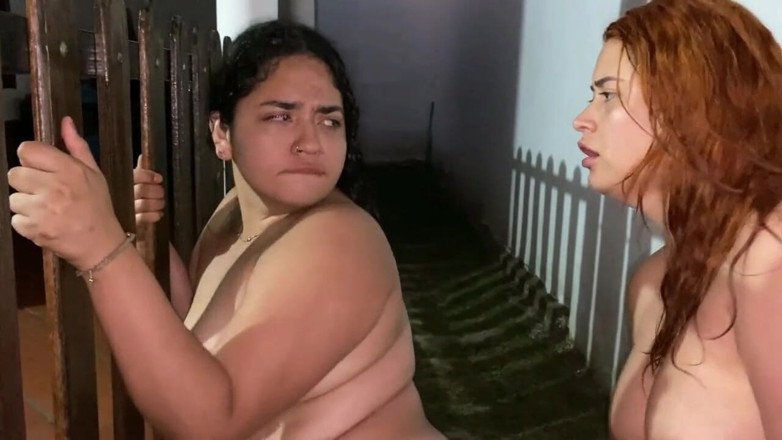 DAYANNA: Eu fodo a buceta da minha enteada com meu grande...