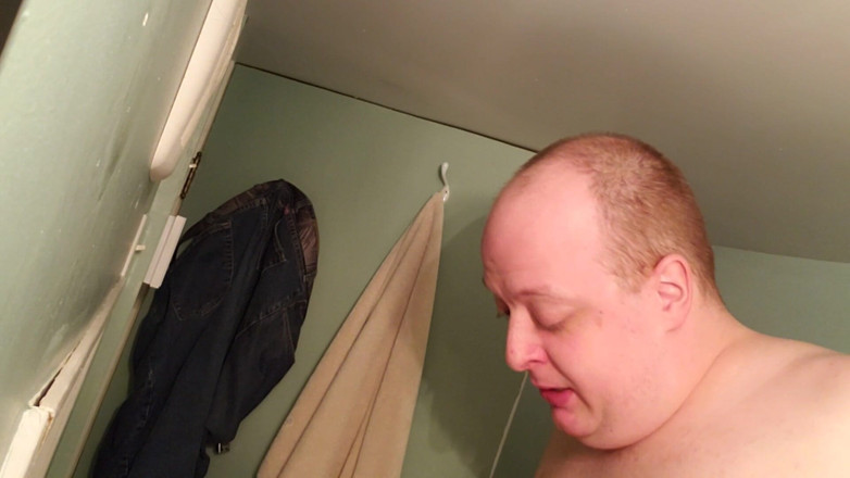 Charlieboy69: Dildo da 11 pollici deepthroat giorno 2 pt 3