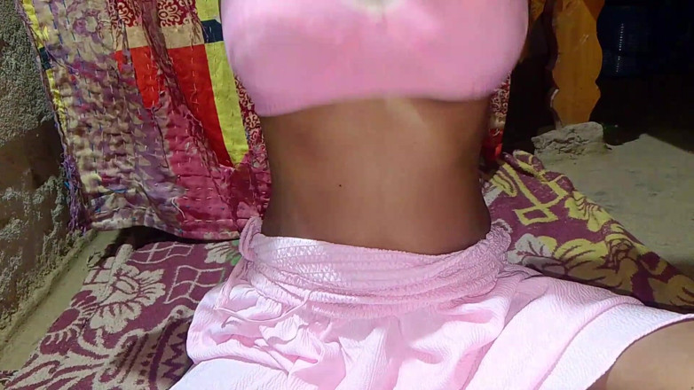 Kolkat: Bengálská dívka 18+ Hot House BF Hot Desi Boudi Indické video ....