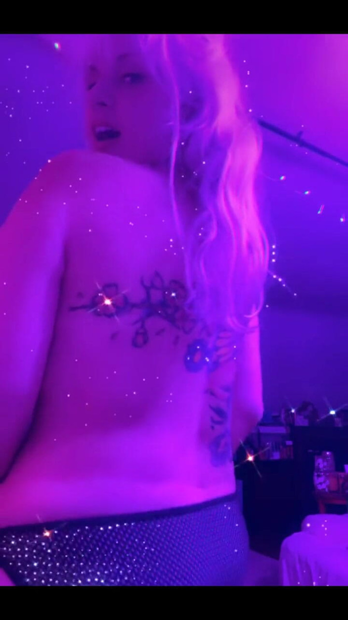 PaintedRose: 677394630475522048.mp4