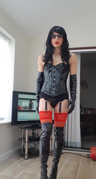 Fetish Bitch, get down on your knees and suck you little pathetic whore