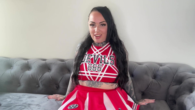 Miss Valentina: Text Me Blackmail - Fantasy