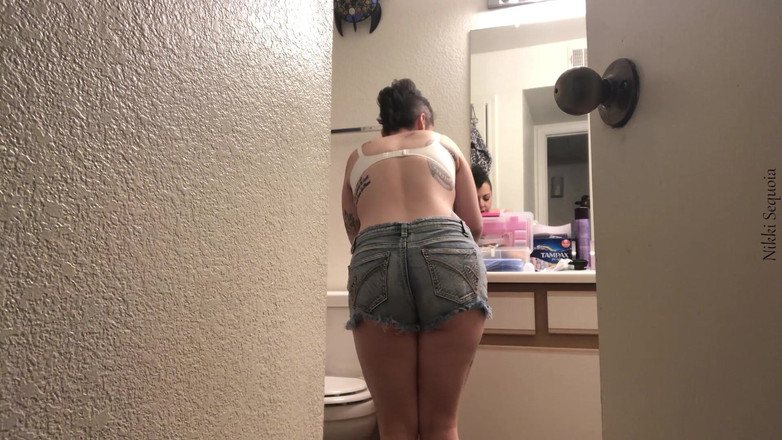 Nikki's Fetishes: Big StepSister Caught Smoking