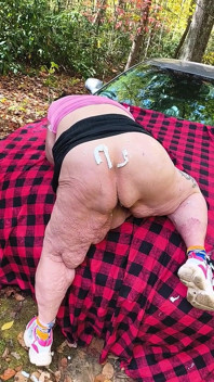Bite Me She Saids on Her Ass She's Cumming at Last