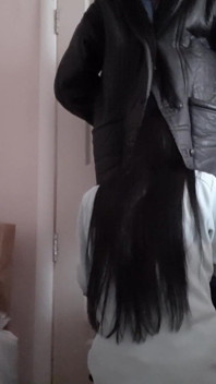 Jag kommer snabbt i min grannes mun eftersom hennes man redan hade börjat öppna ytterdörren