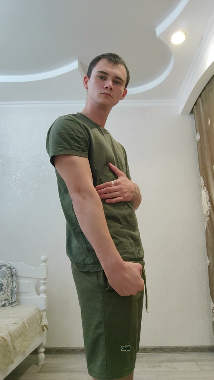Ethan Alpha: Dein armeejunge)