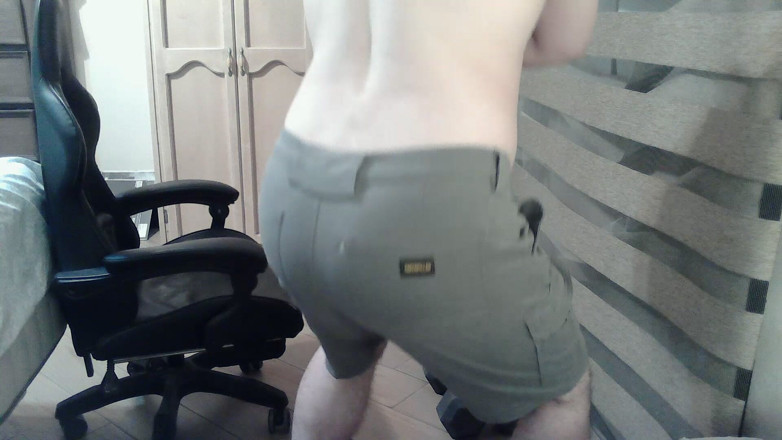 Himbo_Fox: Squat muscolari senza biancheria intima