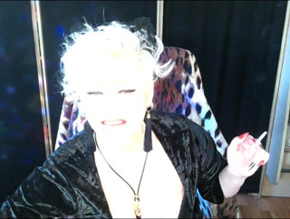 AimeeParadise: Seductive mature slut AimeeParadise drives her fans crazy again))