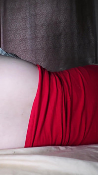 Je me suis réveillé excité avec une bite bien dure et j’ai vidé mon sperme à l’intérieur de ma femme