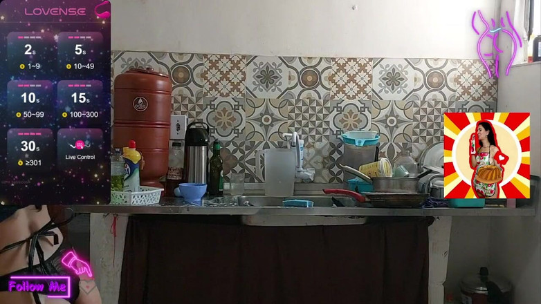 Renatinharj: Hete seks in de keuken met kleine Vanessinha Mike