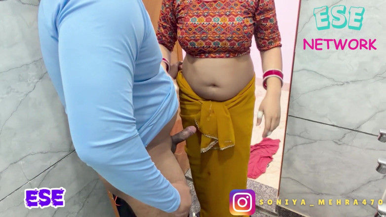 Sammy Sins: Bhabhi betrapte me terwijl ik me aftrekte met haar beha...