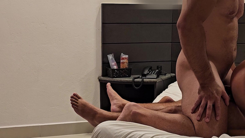 Casada Liberada griffin: Sharing the Guy's Cock with My Husband Who Sucked It...