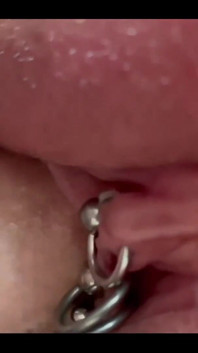 Fuck my Pierced Pussy