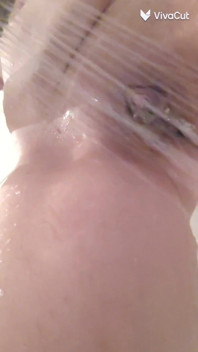 Nass in Der Badewanne