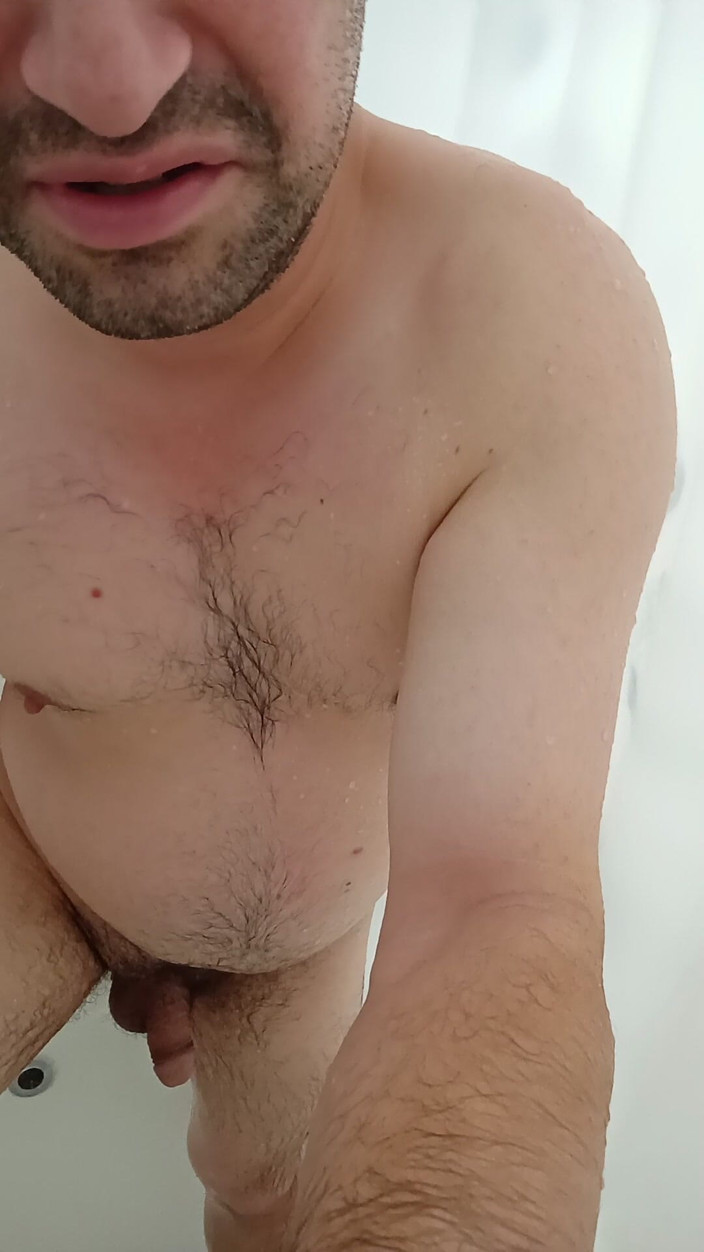 Brandon Lee: D Anal, Lavman, Yıkanma, Sarkma Ve Bağırsak Hareketi