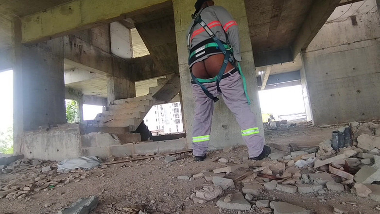 TheBlacKHunterr: 점심 시간과 내가 직장에 숨겨 있는 그 혼란