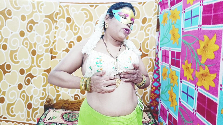Telugu honey lips: India de mediana edad grande tetas tía auto follando