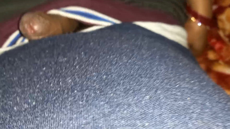 Manjushukla: Bhabhi Ko Cream Nikal Kar Diya.