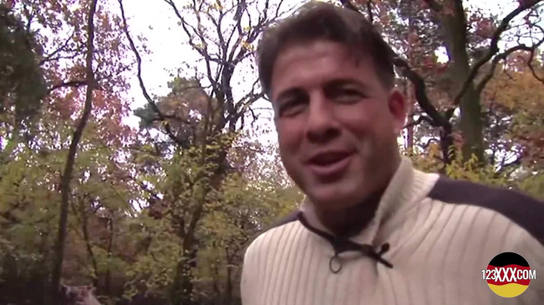 123XXX - Fucked Amateurs in Germany!: Perverzní dívka zastaví zvrhlíka a chce šukat