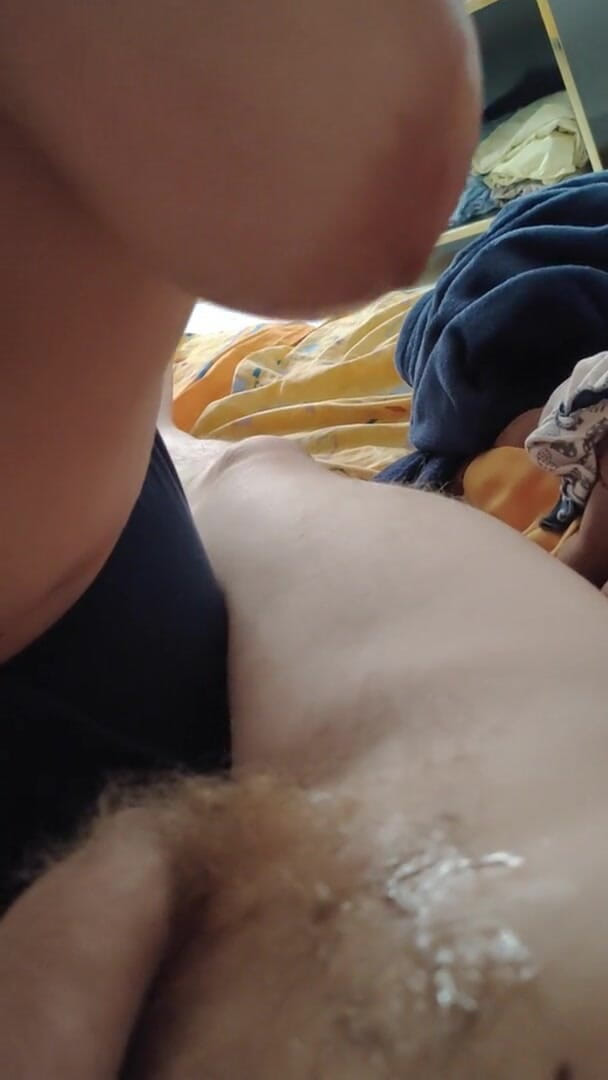 AmateurSex95: Eu amo boquete com meus peitões