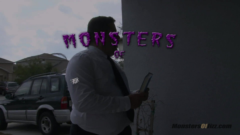 Monsters Of Jizz: Kåt hotwife visar bibelns säljare