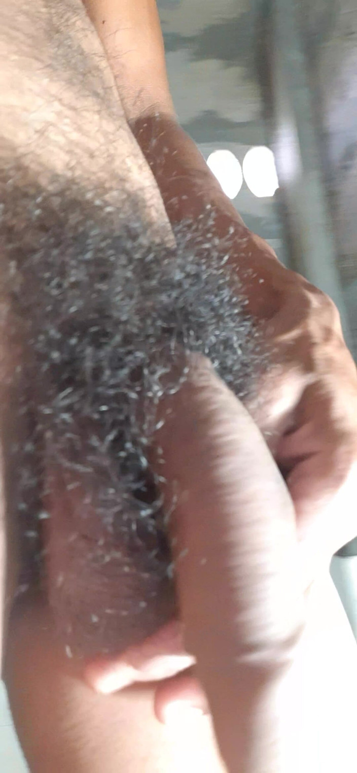 Che: GroÃŸ meinen indischen jungen