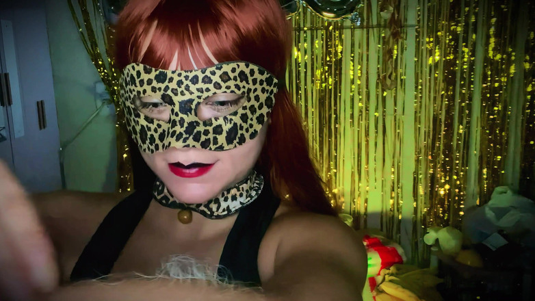 Goddess Li: Chlupaté a lahodné paže