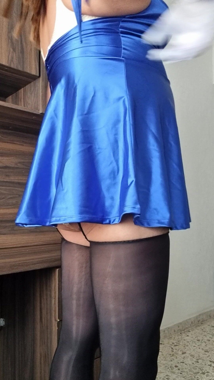 Sexy shinny clothes: Moje nové saténové modré šaty, přiléhavé a sexy