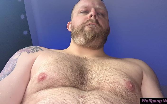 WolfgangWhite: Guarda negli occhi del tuo bullo mentre ti viene nel...