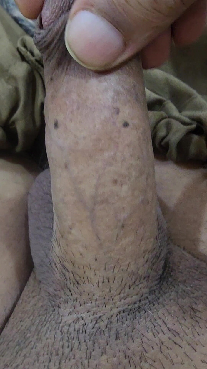 princeundertaker834: Thủ dâm Big One