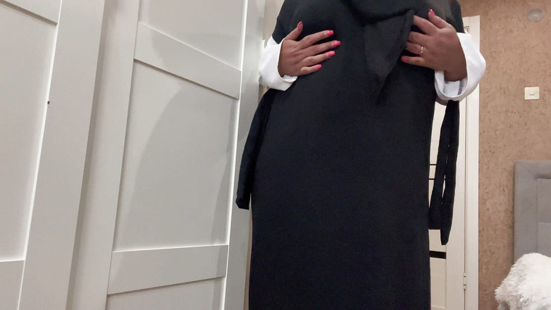 Lux Eva: Velmi tvrdě mluvící, arabské porno