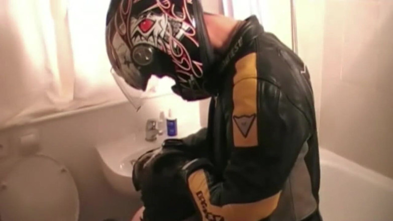 Gaybareback: Scopata da un motociclista webcam occhio