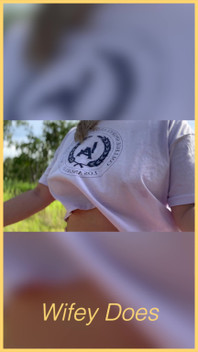 Doar O Zi Fericită În Care Îmi Expun Țâțele În Public.