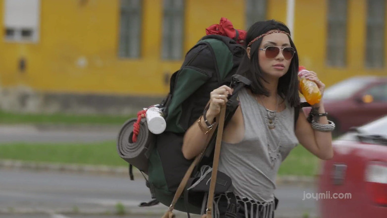 Joymii: Joymii - Man fuskar på sin fru av denna heta liftare