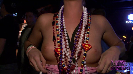 Dream Girls: Horny college girls get naked at awesome pre-quarantine spring break...